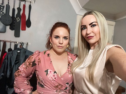 Miss Hunter & Miss Jessica Double Mistress Sessions